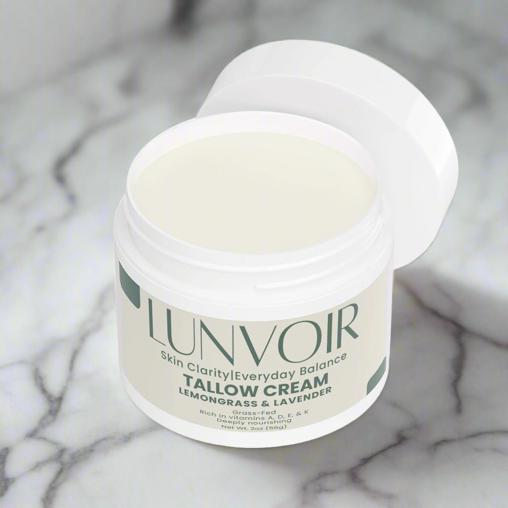 Close-up of Lunvoir Tallow Cream Lemongrass & Lavender – rich nourishing moisturizer with smooth creamy texture